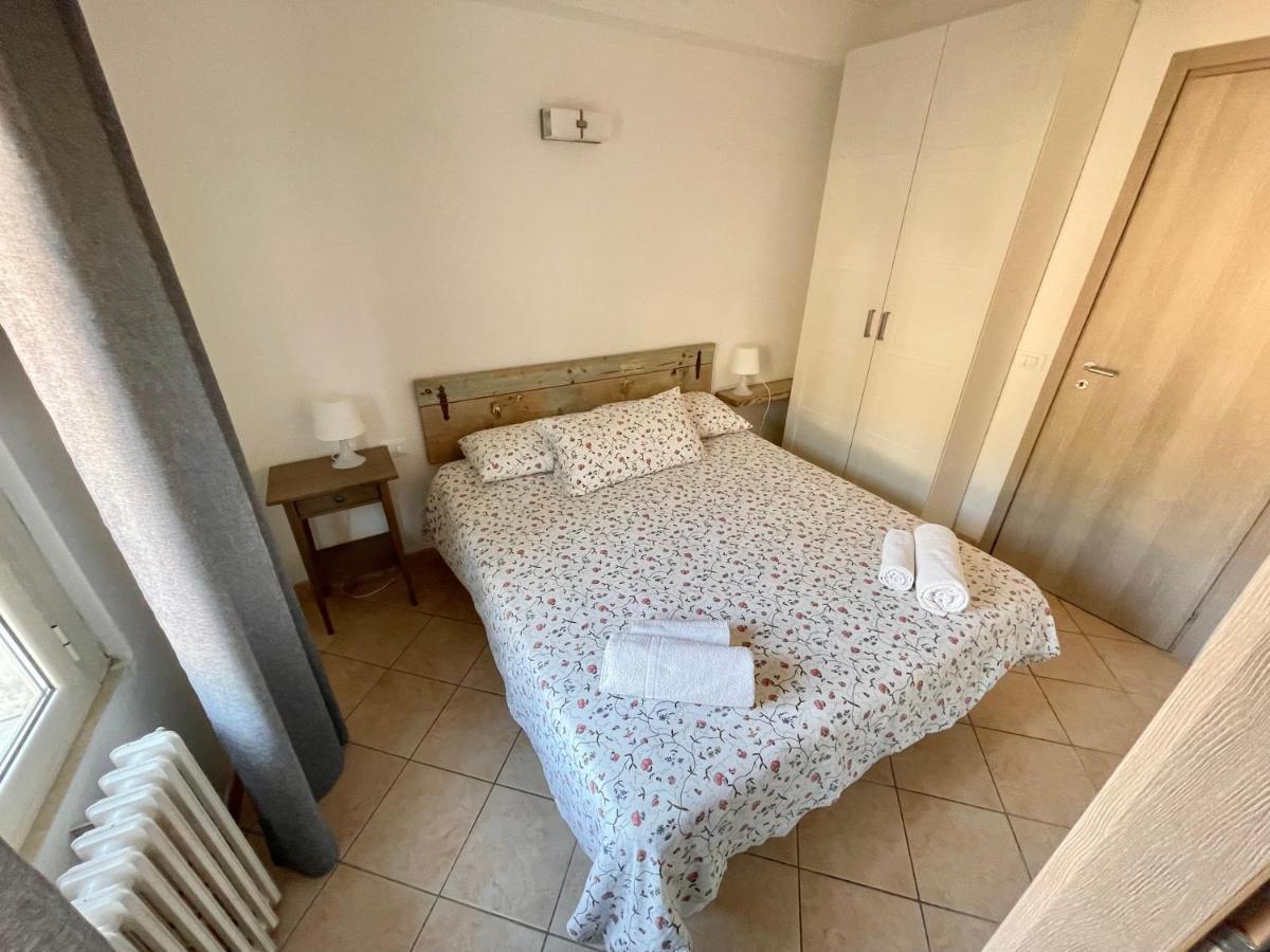 Borgo Antico Apartments ตอสโกลาโน มาแดร์โน ภายนอก รูปภาพ