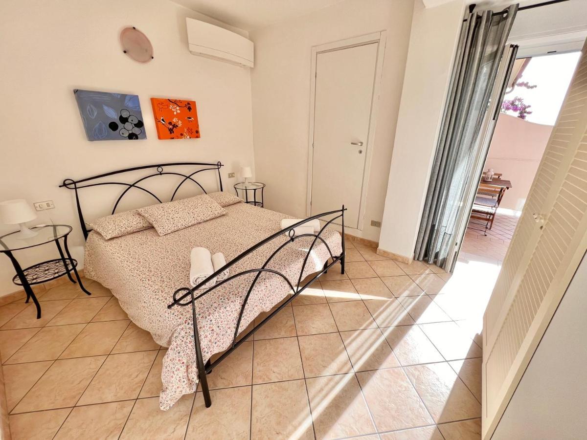 Borgo Antico Apartments ตอสโกลาโน มาแดร์โน ภายนอก รูปภาพ