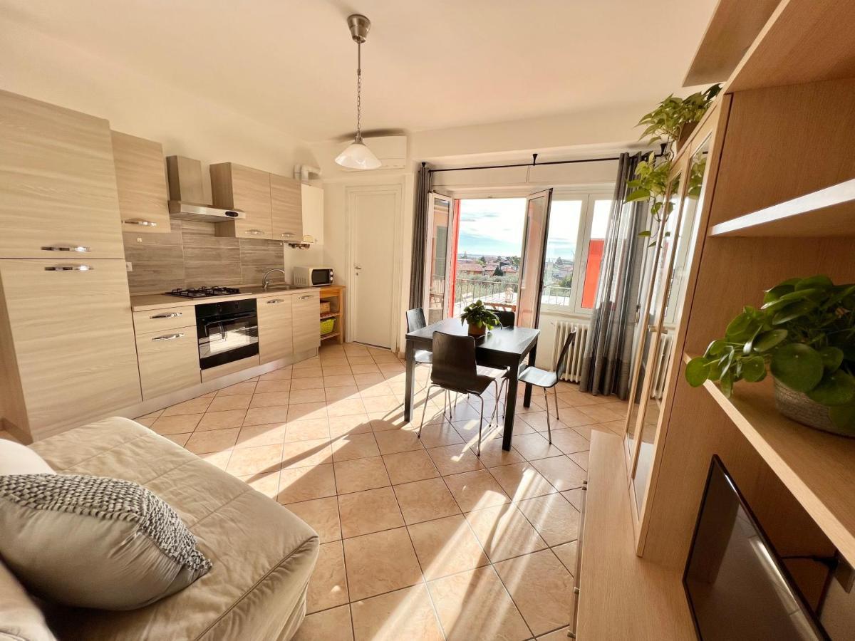 Borgo Antico Apartments ตอสโกลาโน มาแดร์โน ภายนอก รูปภาพ
