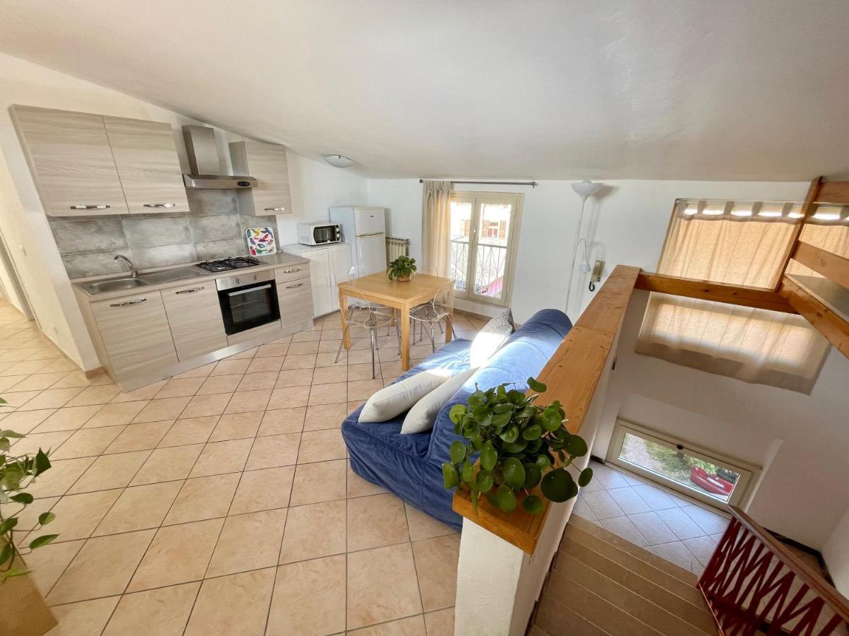 Borgo Antico Apartments ตอสโกลาโน มาแดร์โน ภายนอก รูปภาพ
