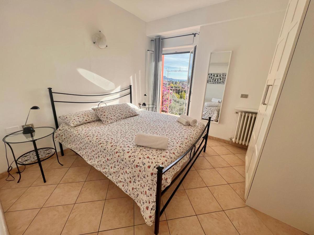 Borgo Antico Apartments ตอสโกลาโน มาแดร์โน ภายนอก รูปภาพ
