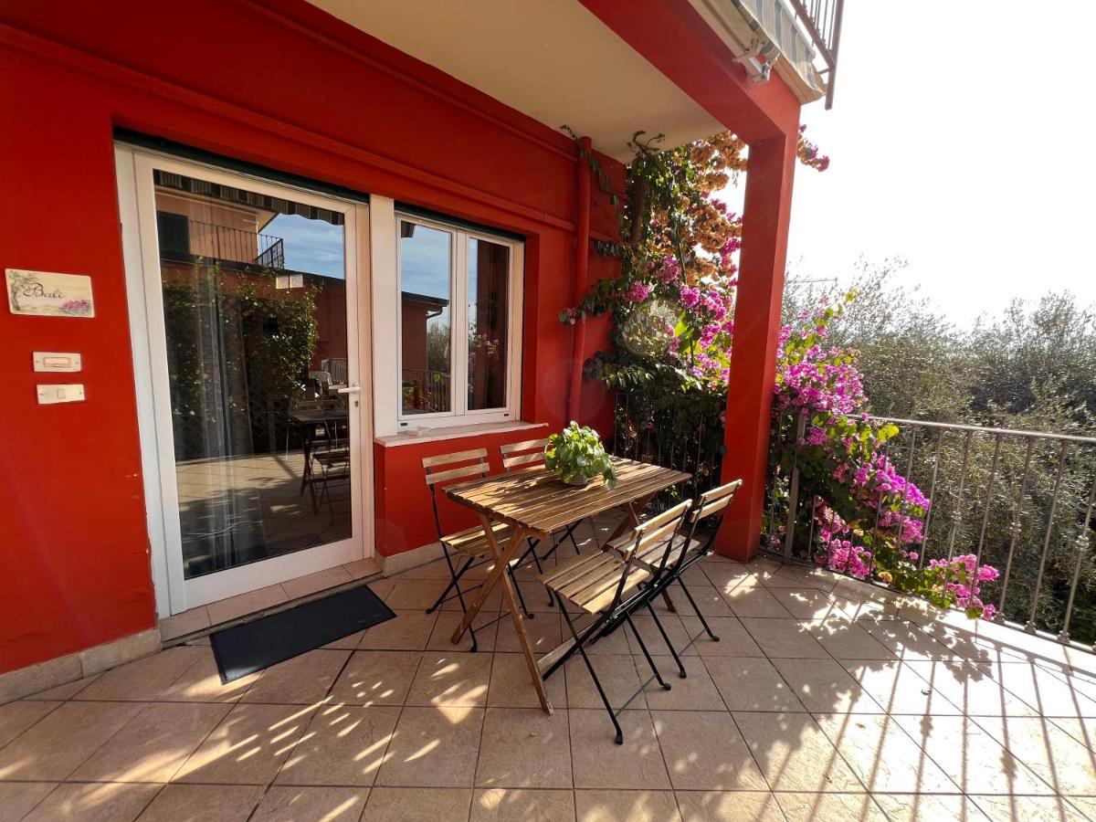 Borgo Antico Apartments ตอสโกลาโน มาแดร์โน ภายนอก รูปภาพ